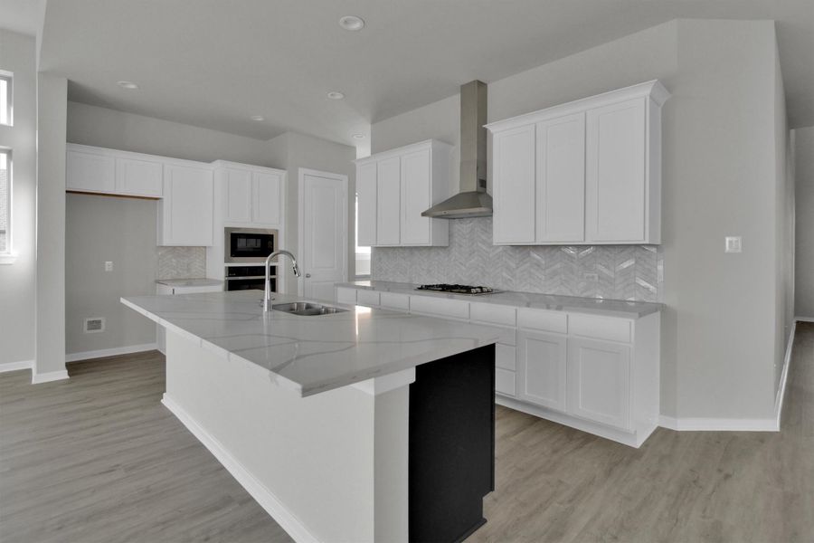 Furnished interior view inside a new home in Canterra Creek  60', Rosharon (Image 5).