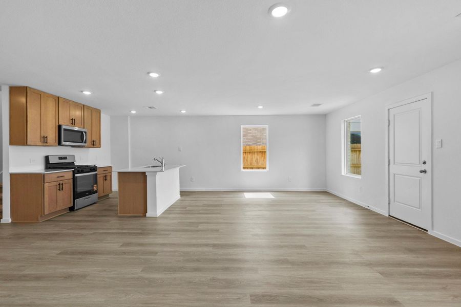 Spacious, unfurnished interior of a new home in Cypress Green, Hockley (Image 21).