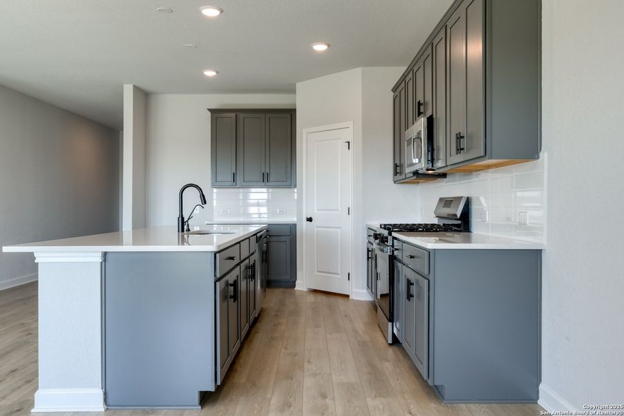 Furnished interior view inside a new home in Cordova Trails, Seguin (Image 10). Furnished interior view inside a new home in Cordova Trails, Seguin (Image 10).