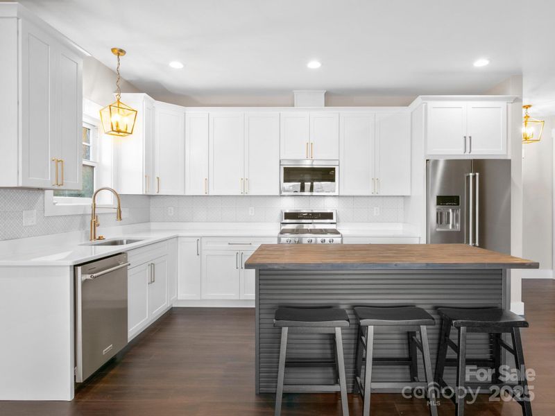 Furnished interior view inside a new home in , Fairview (Image 3).