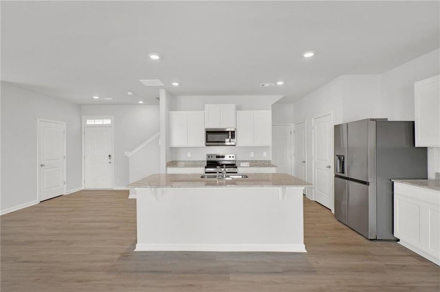 Furnished interior view inside a new home in , Jasper (Image 8).
