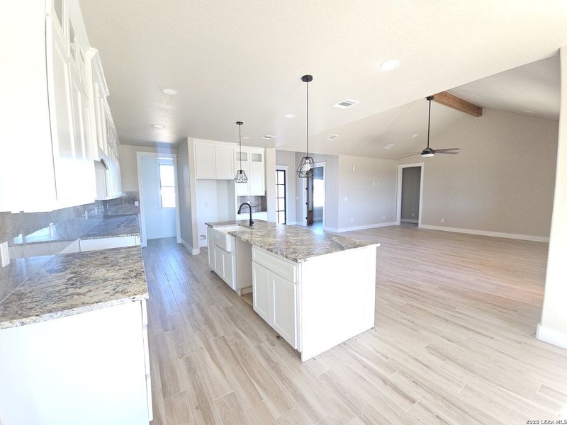Furnished interior view inside a new home in , Bandera (Image 8).
