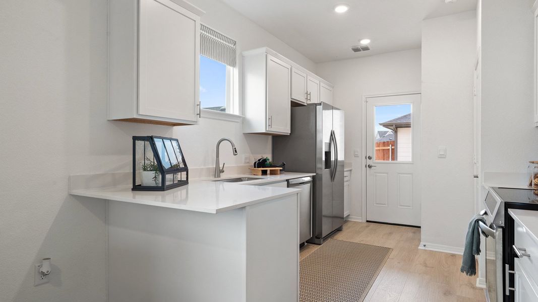 Furnished interior view inside a new home in Avery Centre, Round Rock (Image 14).