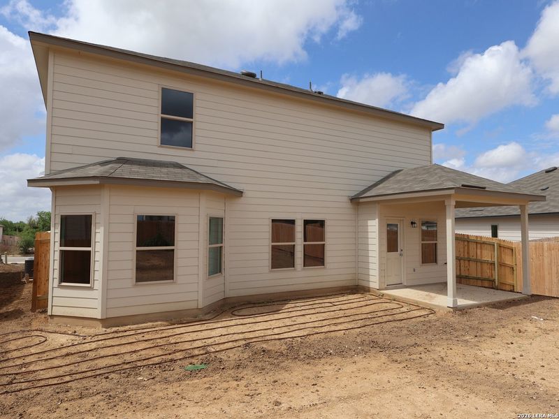 Exterior details and patio area of a home in Cinco Lakes, San Antonio (Image 3). Exterior details and patio area of a home in Cinco Lakes, San Antonio (Image 3).