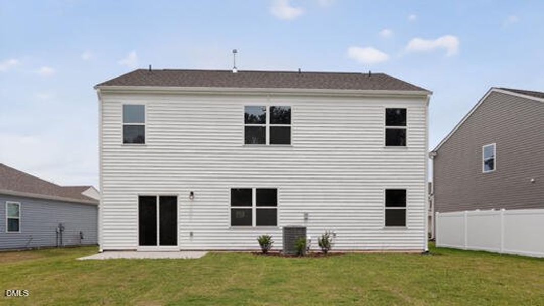 Honeycutt Oaks_Hayden B_62_White_NOFP_SP
