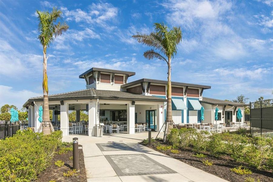 Community amenities in Wellen Park Golf & Country Club, Venice (Image 17).