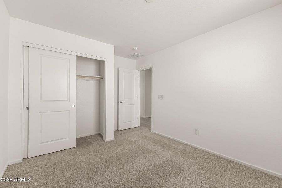 23 - Crescent Moon 46800