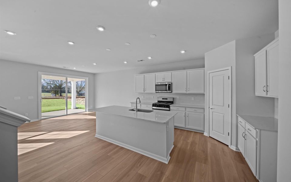 Furnished interior view inside a new home in Fox Hollow, Spartanburg (Image 10).