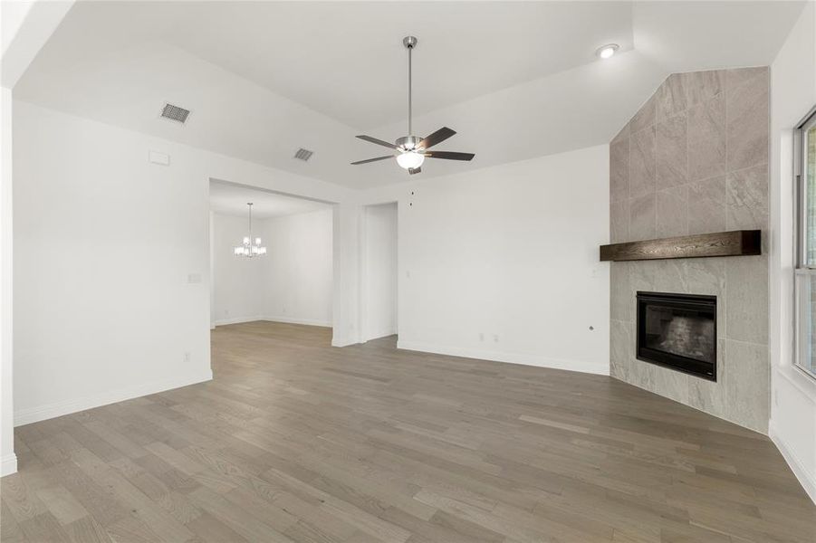 16. 1419 Canadian - Kitchen (3) 16. 1419 Canadian - Kitchen (3)