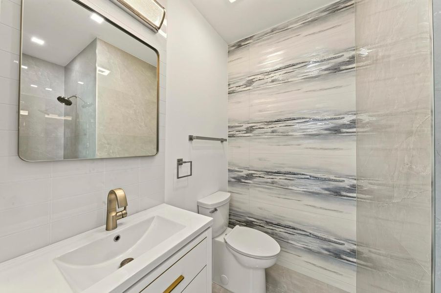 055-026-Bathroom-1500x998 055-026-Bathroom-1500x998