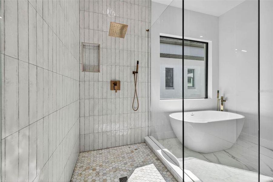 Image 34 of a home in .