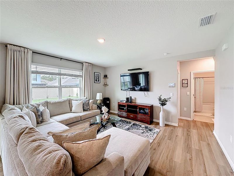 Furnished interior view inside a new home in Edgemont at Serenoa, Clermont (Image 32).