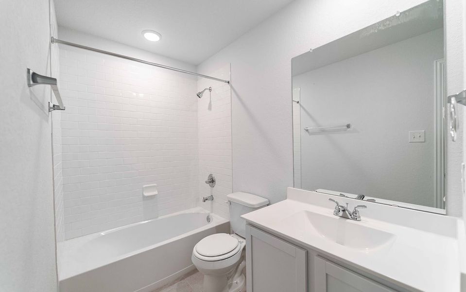 Furnished interior view inside a new home in Swenson Heights, Seguin (Image 6).