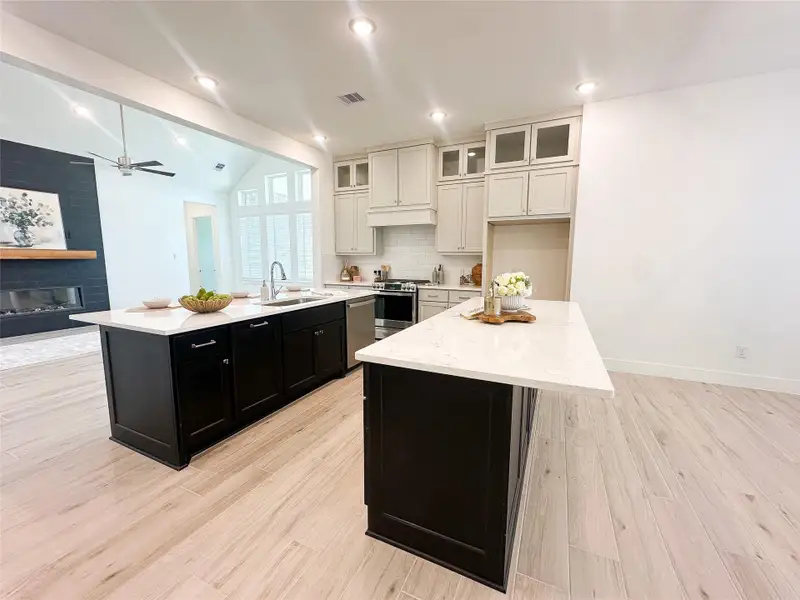 Furnished interior view inside a new home in Meridiana, Manvel (Image 3). Furnished interior view inside a new home in Meridiana, Manvel (Image 3).