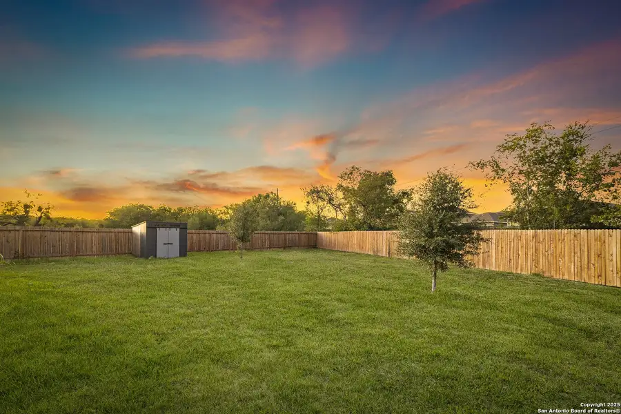 Exterior details and patio area of a home in Luckey Ranch, San Antonio (Image 3).