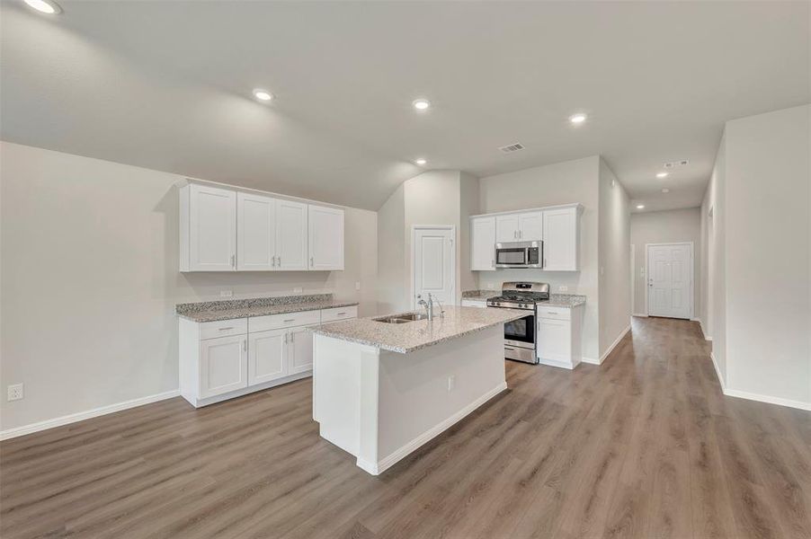 Furnished interior view inside a new home in Forest Park, Princeton (Image 11).