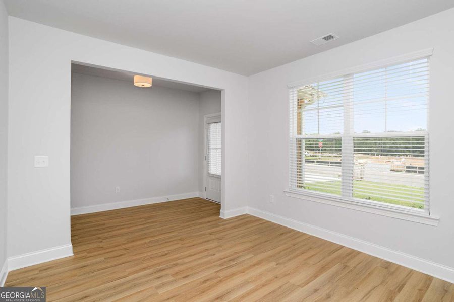 Spacious, unfurnished interior of a new home in Killian Manor at The Adares, Adairsville (Image 14). Spacious, unfurnished interior of a new home in Killian Manor at The Adares, Adairsville (Image 14).