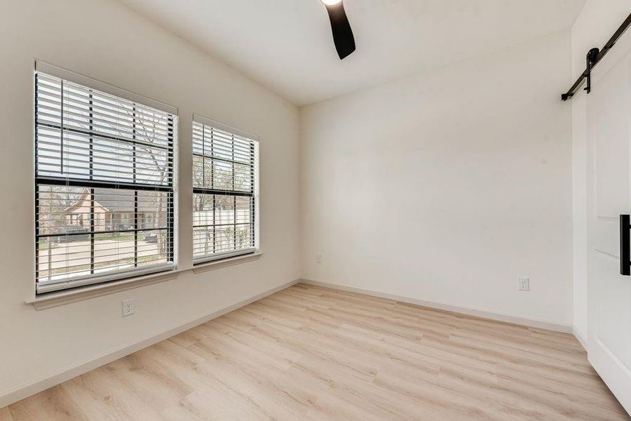 Spacious, unfurnished interior of a new home in , Fort Worth (Image 17).