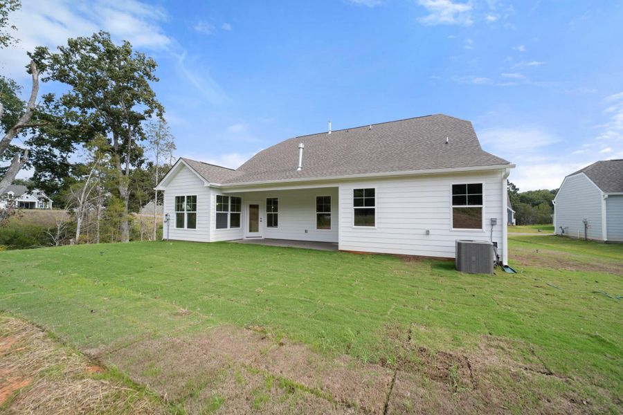 Exterior details and patio area of a home in Grove Park, Clemmons (Image 3).