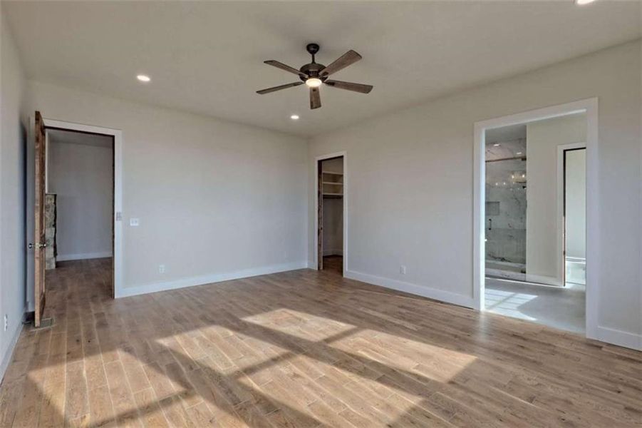 Spacious, unfurnished interior of a new home in , Clayton (Image 22).