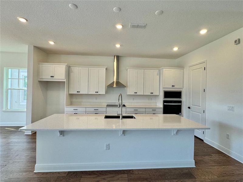 Furnished interior view inside a new home in , Orlando (Image 5).