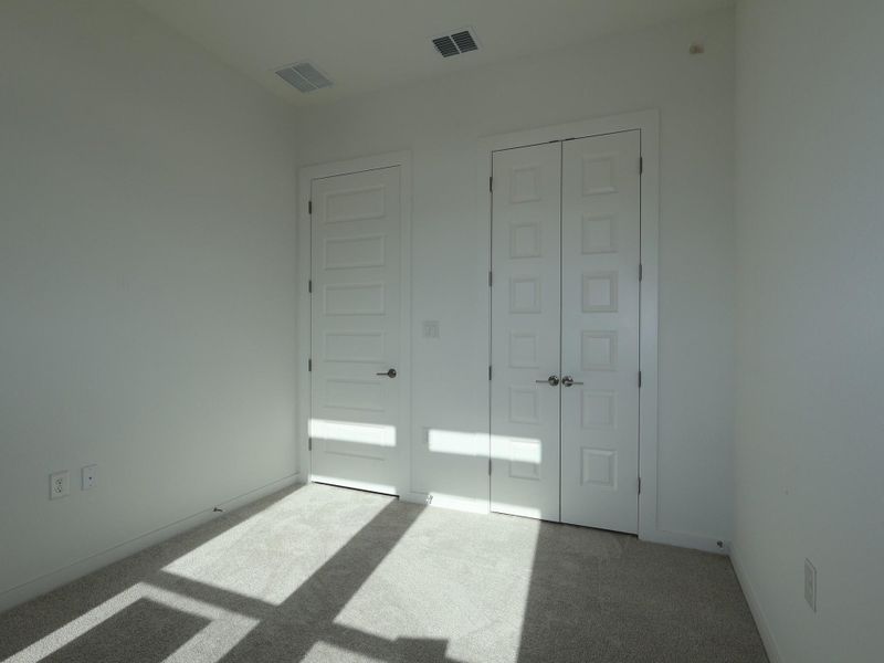 Image 15 of a home in Estancia West.
