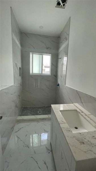 Furnished interior view inside a new home in , Homestead (Image 4).