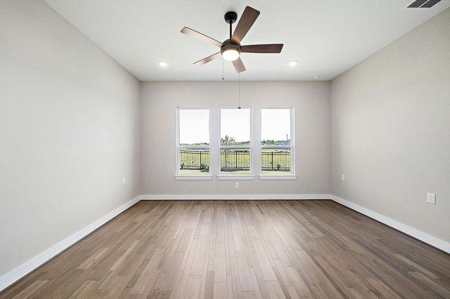 Representative unfurnished interior of a home built from the Juniper by Caldwell Homes in The Highlands, Porter (Image 20). Representative unfurnished interior of a home built from the Juniper by Caldwell Homes in The Highlands, Porter (Image 20).