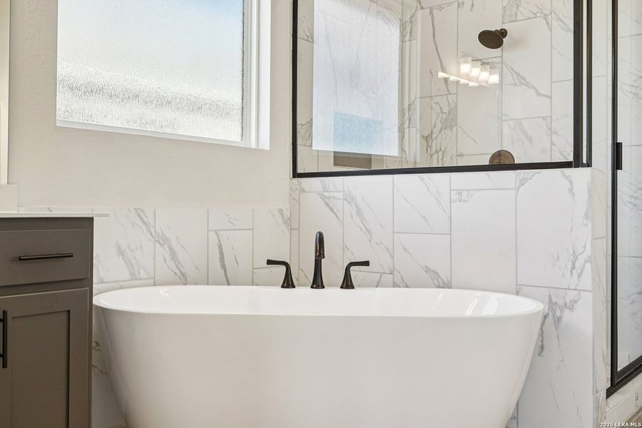 Image 46 of a home in Meyer Ranch.