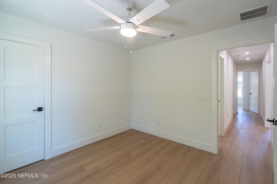 Spacious, unfurnished interior of a new home in , St. Augustine (Image 14).