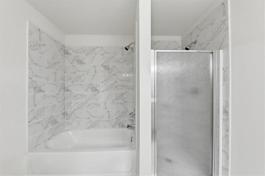 Close-up of interior finishes inside a home in , Carrollton (Image 13).
