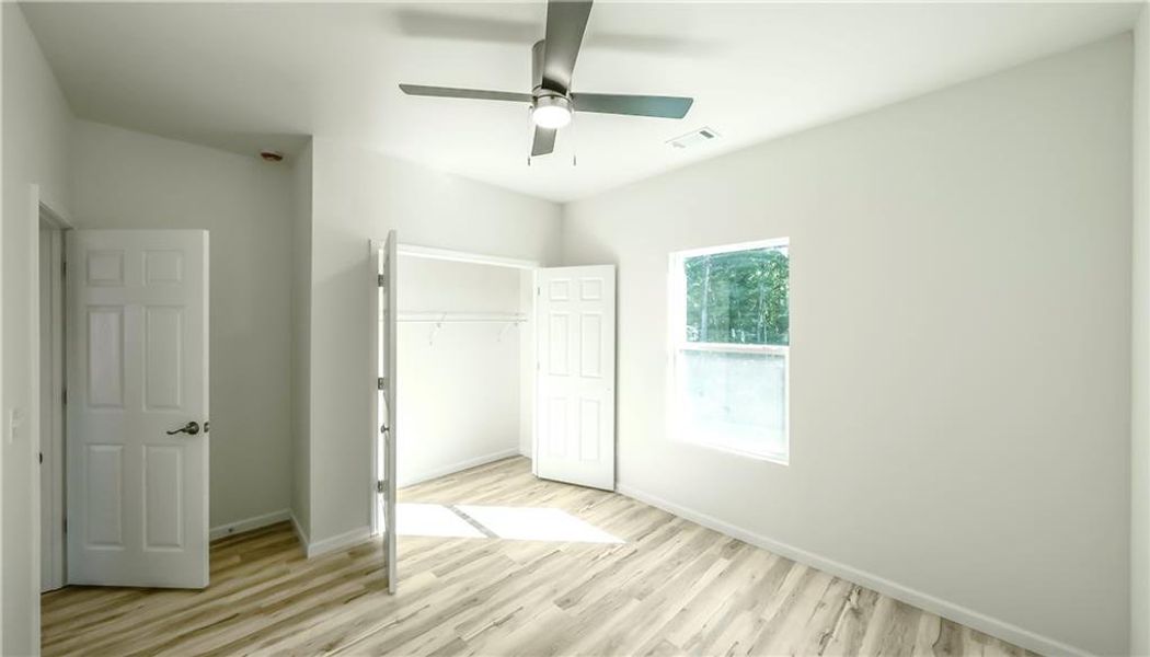 Spacious, unfurnished interior of a new home in , Carrollton (Image 25).
