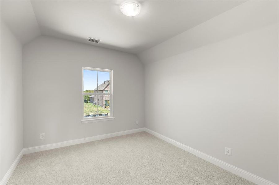 21. 2215 Clairmount - Bed 2 21. 2215 Clairmount - Bed 2