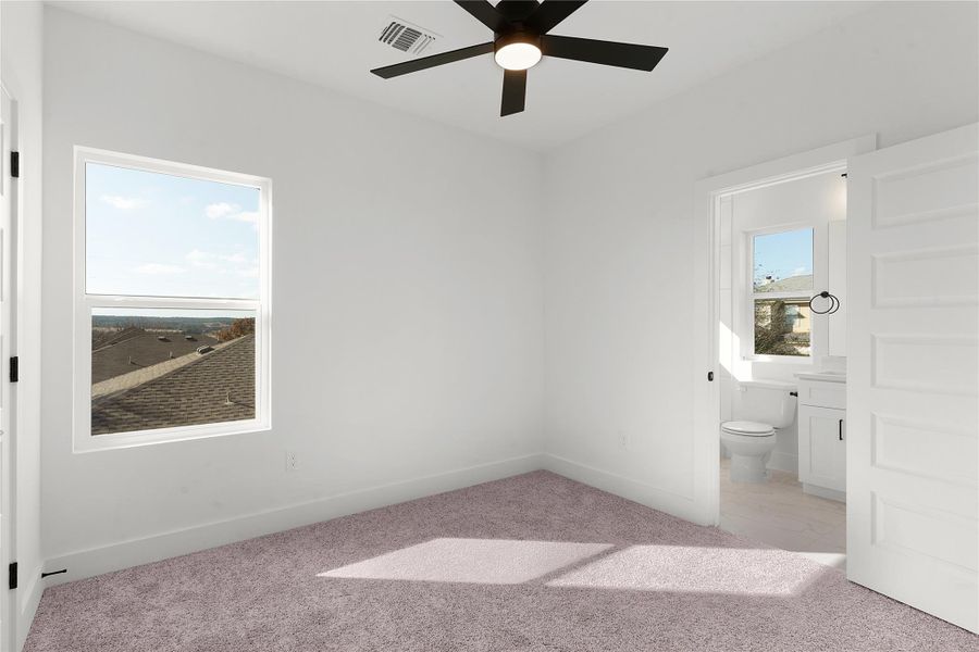 Spacious, unfurnished interior of a new home in , Burnet (Image 28).