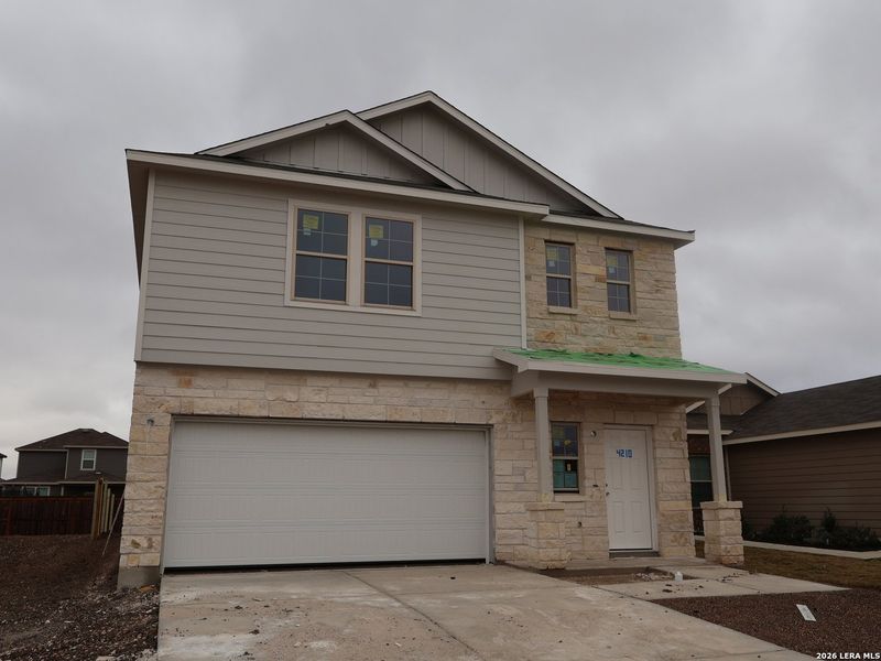 Image 43 of a home in Park Place.