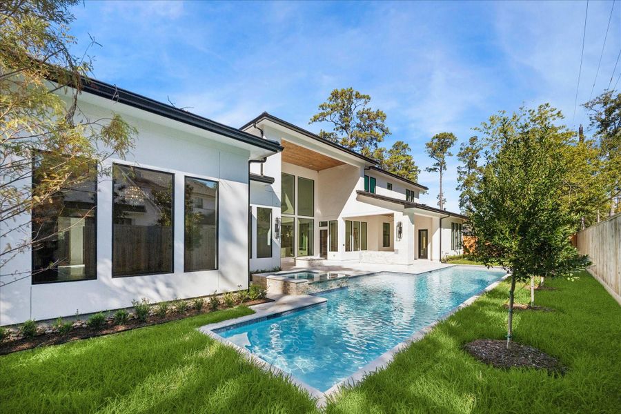 Exterior details and patio area of a home in , Houston (Image 26).