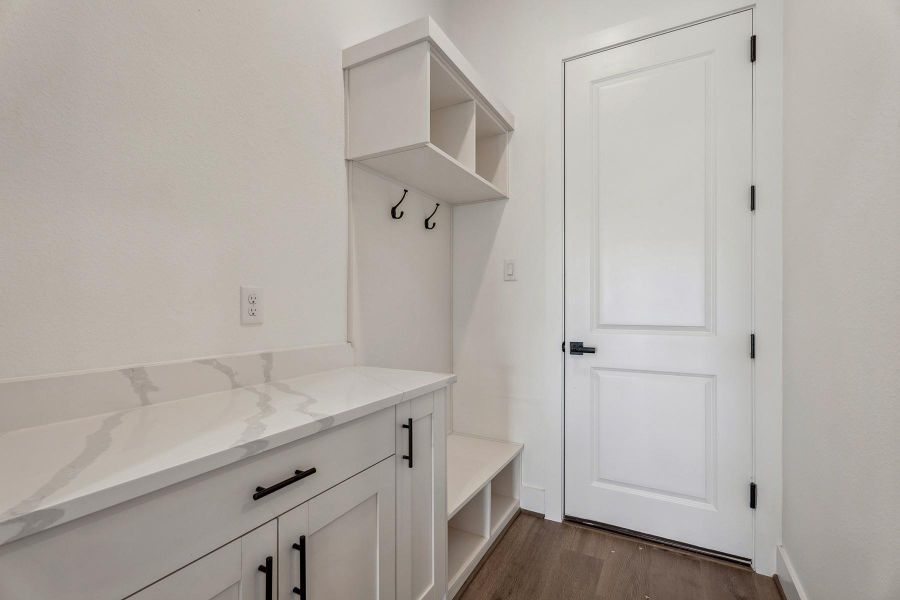 Furnished interior view inside a new home in Hallimore Ranch, Rosenberg (Image 13).