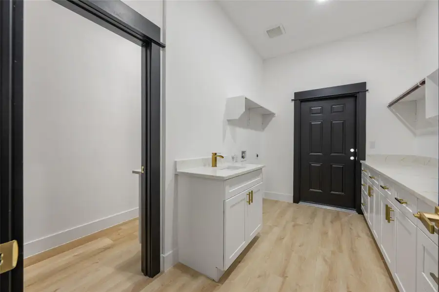 Furnished interior view inside a new home in , Bastrop (Image 14). Furnished interior view inside a new home in , Bastrop (Image 14).
