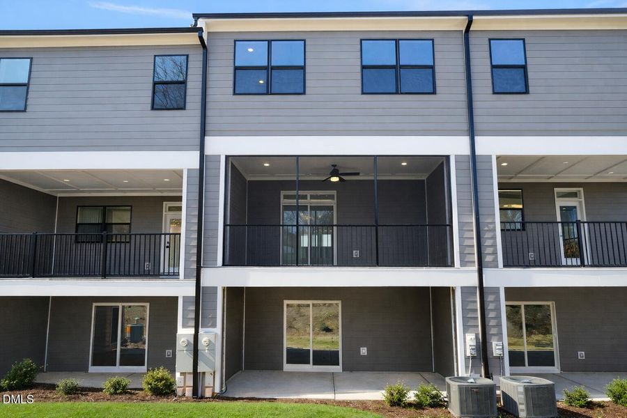 D53D7A0C-FCA6-4490-9172-422463C959B2 D53D7A0C-FCA6-4490-9172-422463C959B2