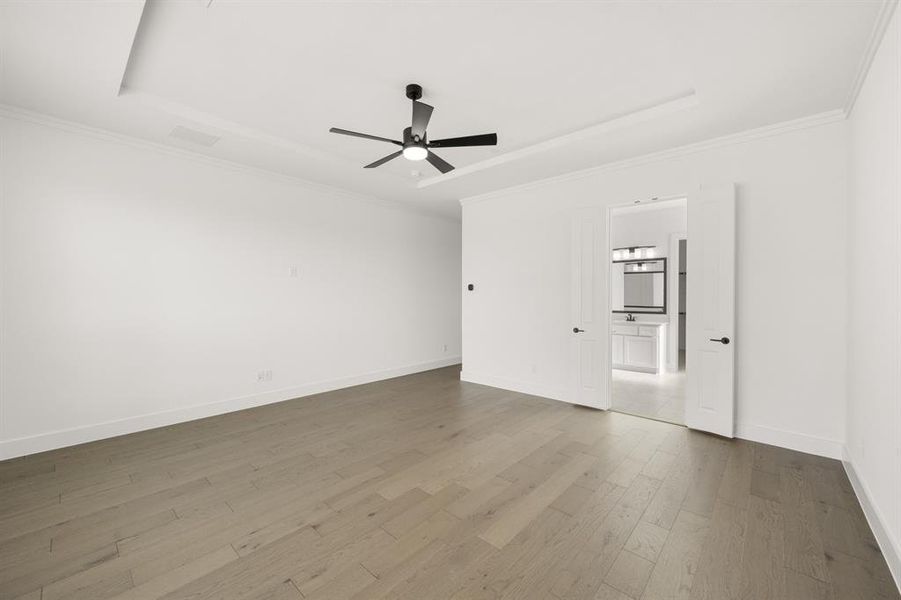 291 Cheyenne Mountain- Primary Suite-2