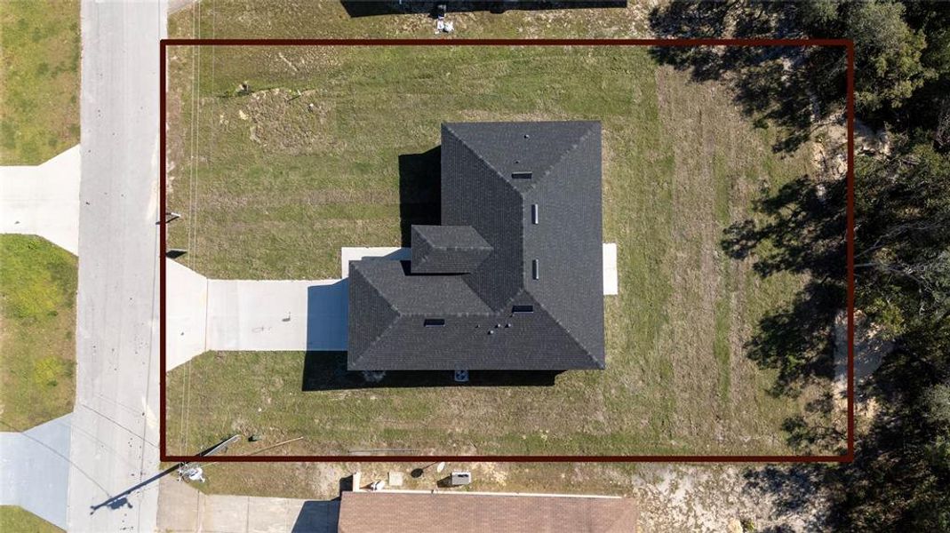 Front exterior of a new home in , Ocala, FL, highlighting curb appeal (Image 19).