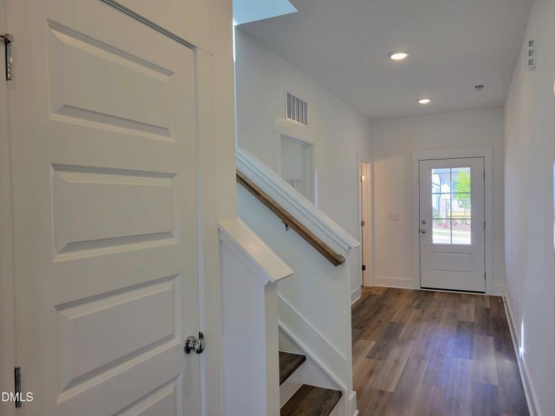 Entry - Sonny & Cher Interior