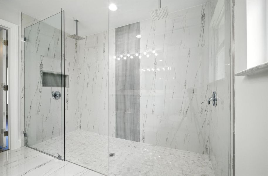 Furnished interior view inside a new home in , Fort Pierce (Image 10).