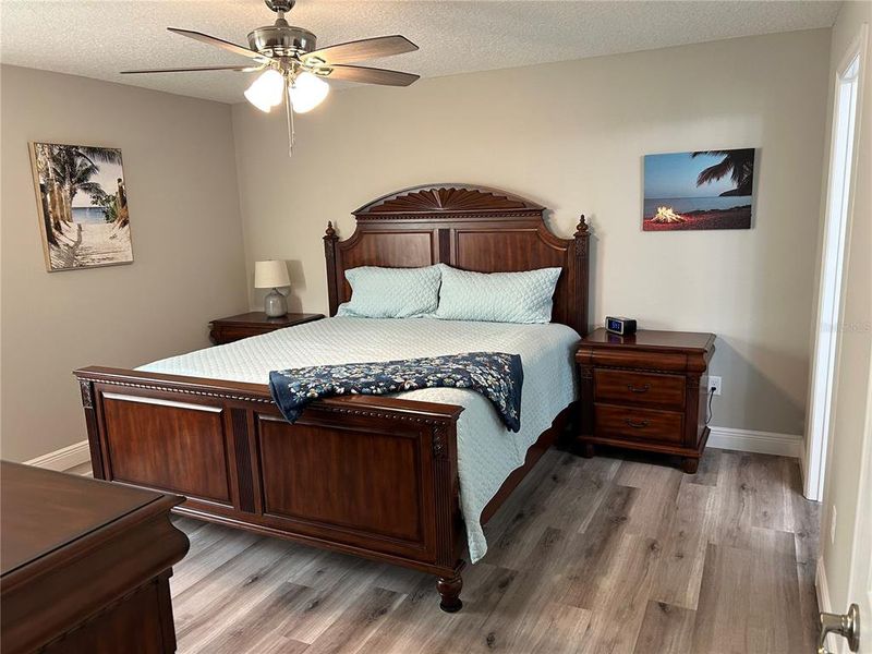 Furnished interior view inside a new home in , Dunnellon (Image 5).