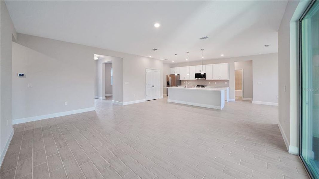 Spacious, unfurnished interior of a new home in , Palm Coast (Image 21).