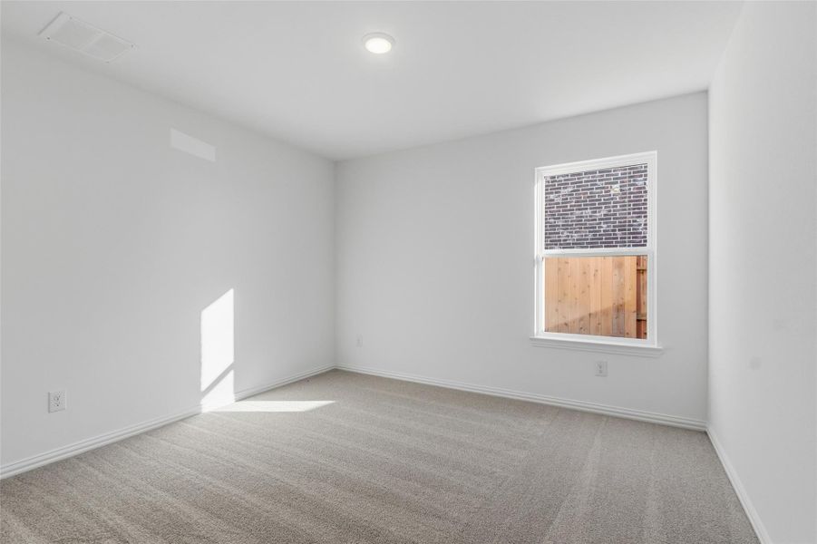 Spacious, unfurnished interior of a new home in Oakwood Estates, Waller (Image 27). Spacious, unfurnished interior of a new home in Oakwood Estates, Waller (Image 27).