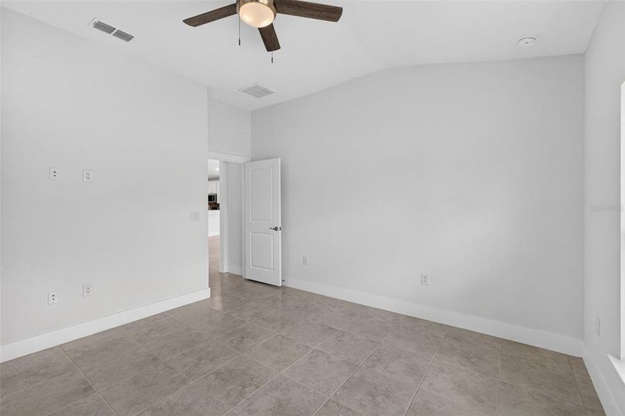 Spacious, unfurnished interior of a new home in , Port Charlotte (Image 24).