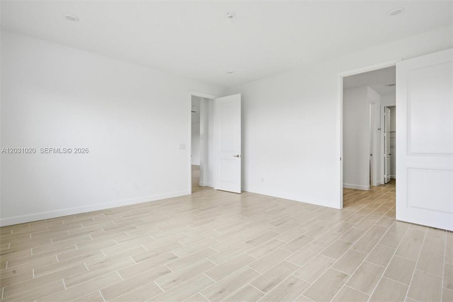 Spacious, unfurnished interior of a new home in Arden, Loxahatchee (Image 28).
