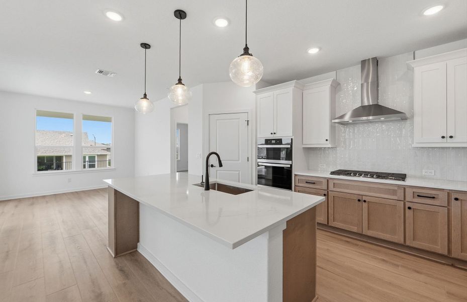 Furnished interior view inside a new home in Sun City Texas, Georgetown (Image 6).