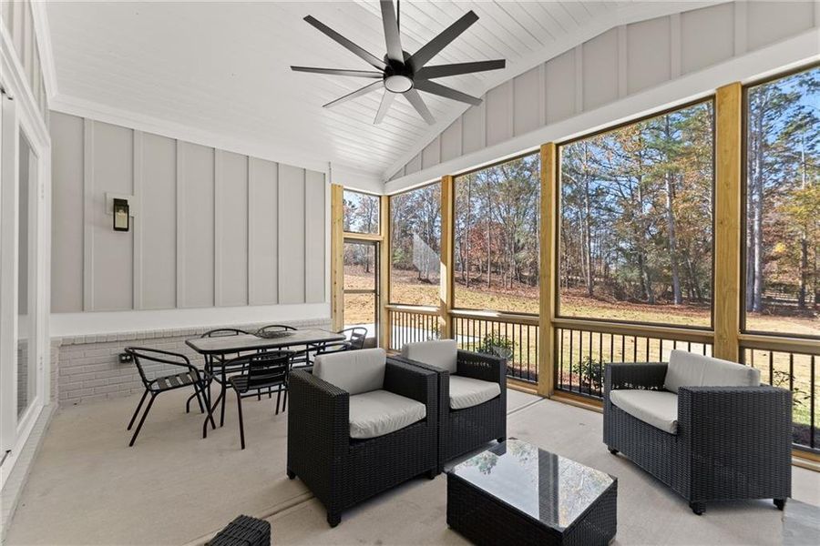 Exterior details and patio area of a home in , Gainesville (Image 37).